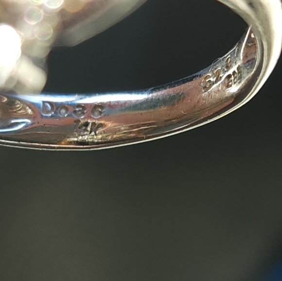 14k White Gold Diamond Butterfly Ring - Picture 5 of 11